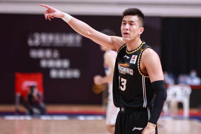 乐鱼官网-郭艾伦未来在何方？已有CBA球队向辽宁提出报价