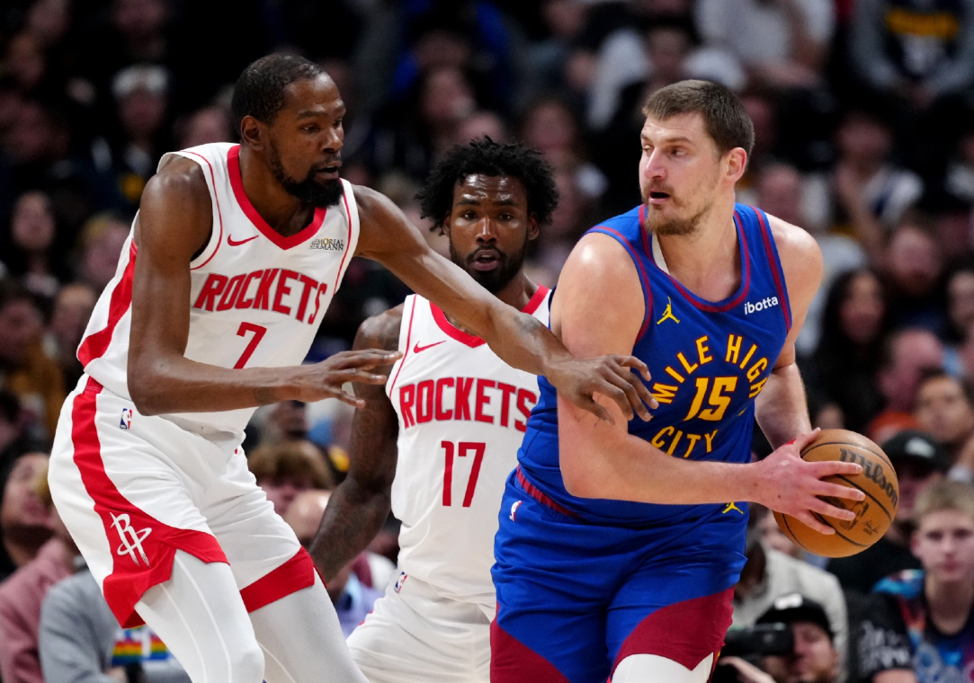 乐鱼体育app-3胜8负，无奈净输86分！坐拥超级阵容却人见人欺，还不如趁早散伙